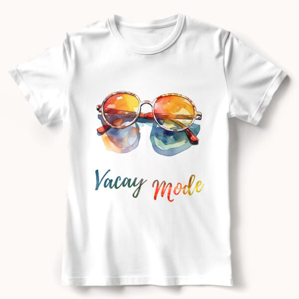 Тениска със слънчеви очила и надпис Vacay Mode