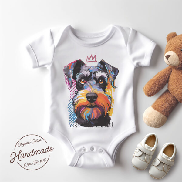 Schnauzer WB0388 2 Шнауцер с корона, поп арт в топли тонове върху бял памук