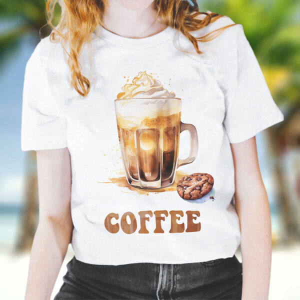 Щампа: високо кафе с крем и надпис Coffee