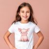 Pig WB0938 17 Прасенце, седнало върху бял памук